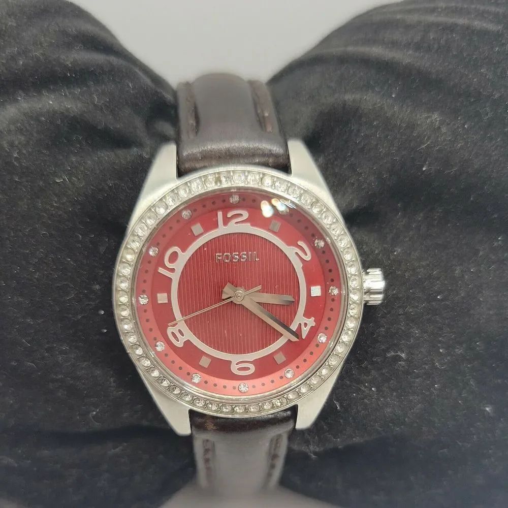 Fossil BQ1068 Women's Black Leather Analog Dial Quartz Genuine Wrist Watch DE677